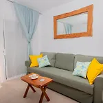 Lejlighed Alex's House *