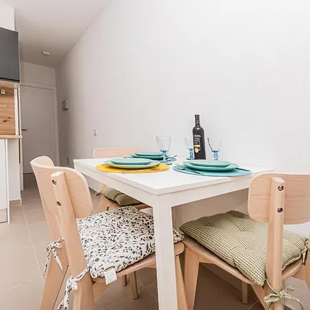 Alex's House Апартаменты